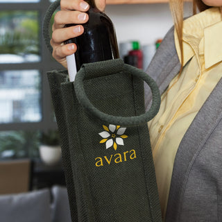 Vineyard Jute Wine Carrier (Black) — Feature