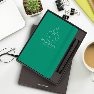 Moleskine Notebook and Pen Gift Set (White) — Feature