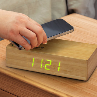 Agogo Bamboo Wireless Charging Clock (Natural)