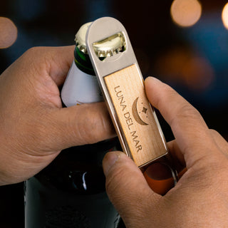Timber Magnet Bottle Opener (Silver/Natural) — Feature