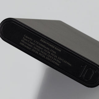 Apex 18W PD Power Bank (Black) — Detail