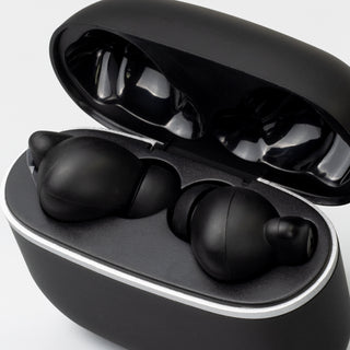 Swiss Peak TWS Earbuds 2.0 (Black) — Detail