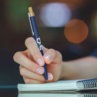 Windsor Pen (Gunmetal) — Feature