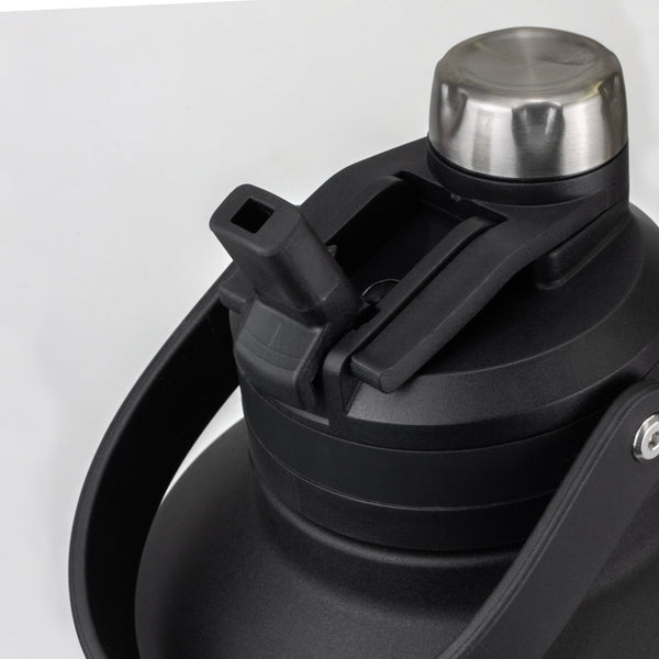 Torrent Vacuum Bottle - 2L (Black)
