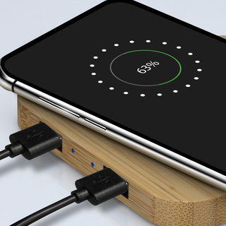 NATURA Bamboo Wireless Fast Charging Hub (Natural) — Detail
