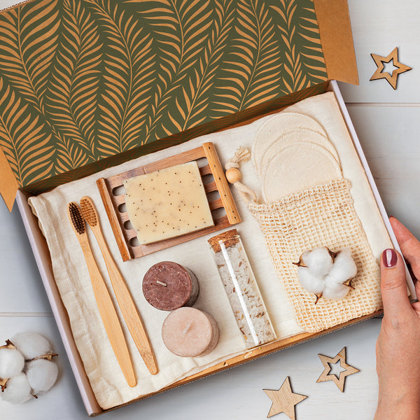 Vault Die Cut Box with Locking Lid - 320x230x35mm (Natural/Natural)