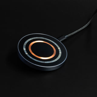 INGENIO Arc Single Wireless Charger (Gunmetal/Black) — Feature