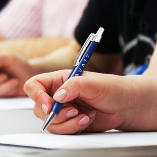 Lexington Pen (Red) — Feature