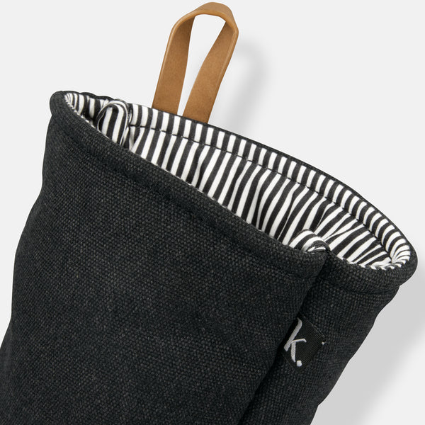 Keepsake Canvas Oven Mitt (Washed Black)