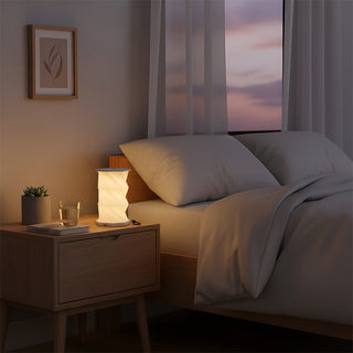 Beacon Foldable Lantern (White) — Feature