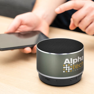 Oracle Bluetooth Speaker (Gunmetal) — Feature